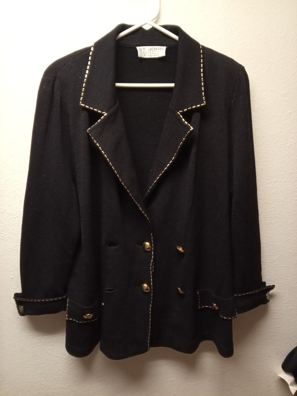 St. John Sz 12 2pc Women's Knit Double Breasted Blazer Gold Accents W/ Skirt